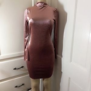 Winsor pink above knee dress